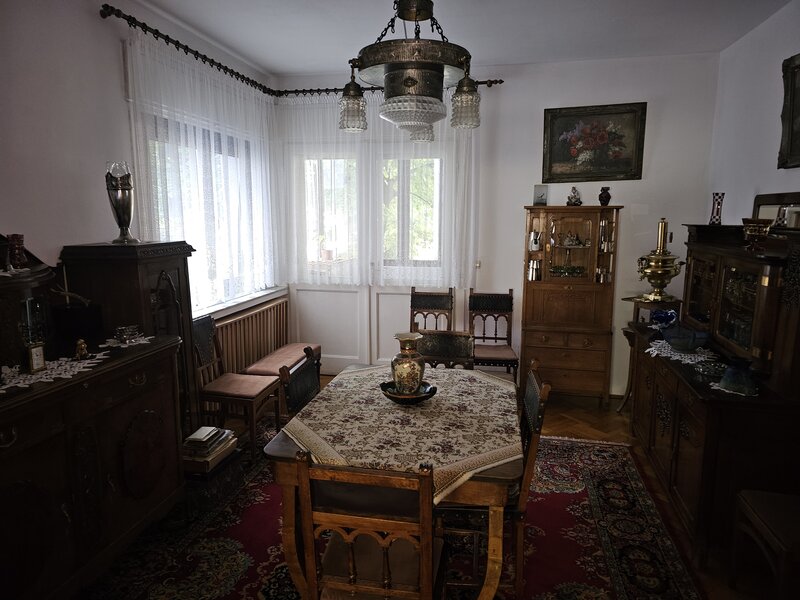 Ostasilor, Cismigiu, Bucuresti.