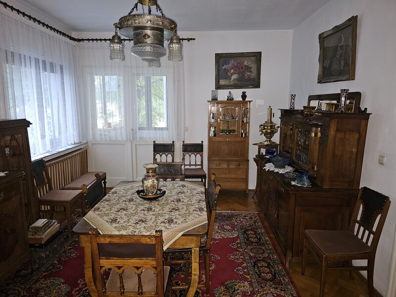Ostasilor, Cismigiu, Bucuresti.